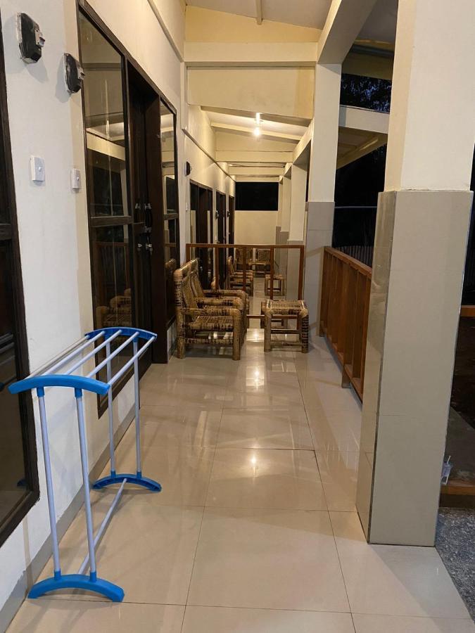 Naja Homestay Gili Trawangan Exterior photo